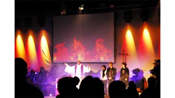 The consecration during the Rock Mass of Vienna